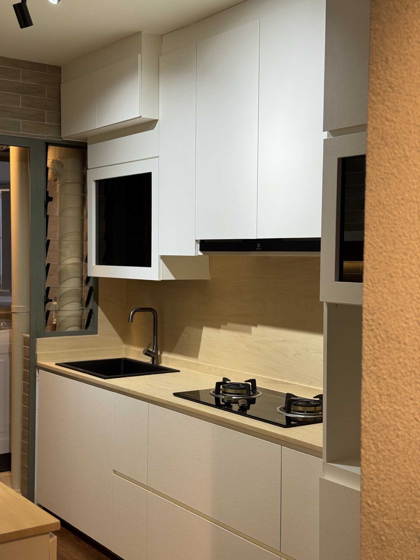 Kitchen Cabinets (4/5-Room)